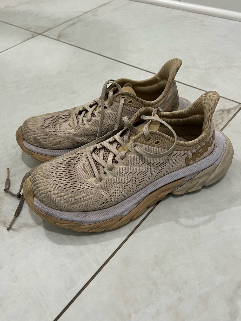 Hoka One One Beige Clifton Edge Running Shoes Size 8 US